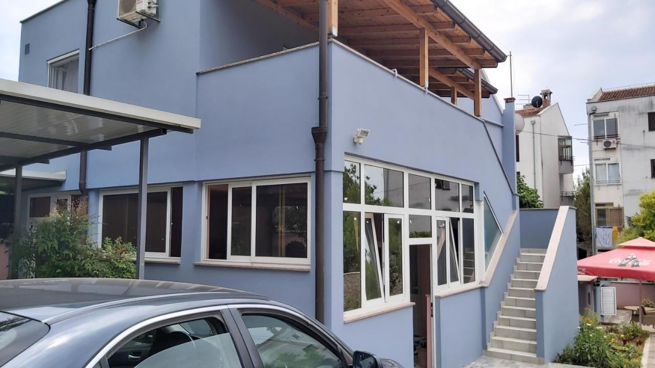 Apartments Ella Ровинь Экстерьер фото