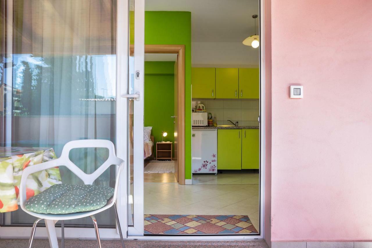 Apartments Ella Ровинь Экстерьер фото